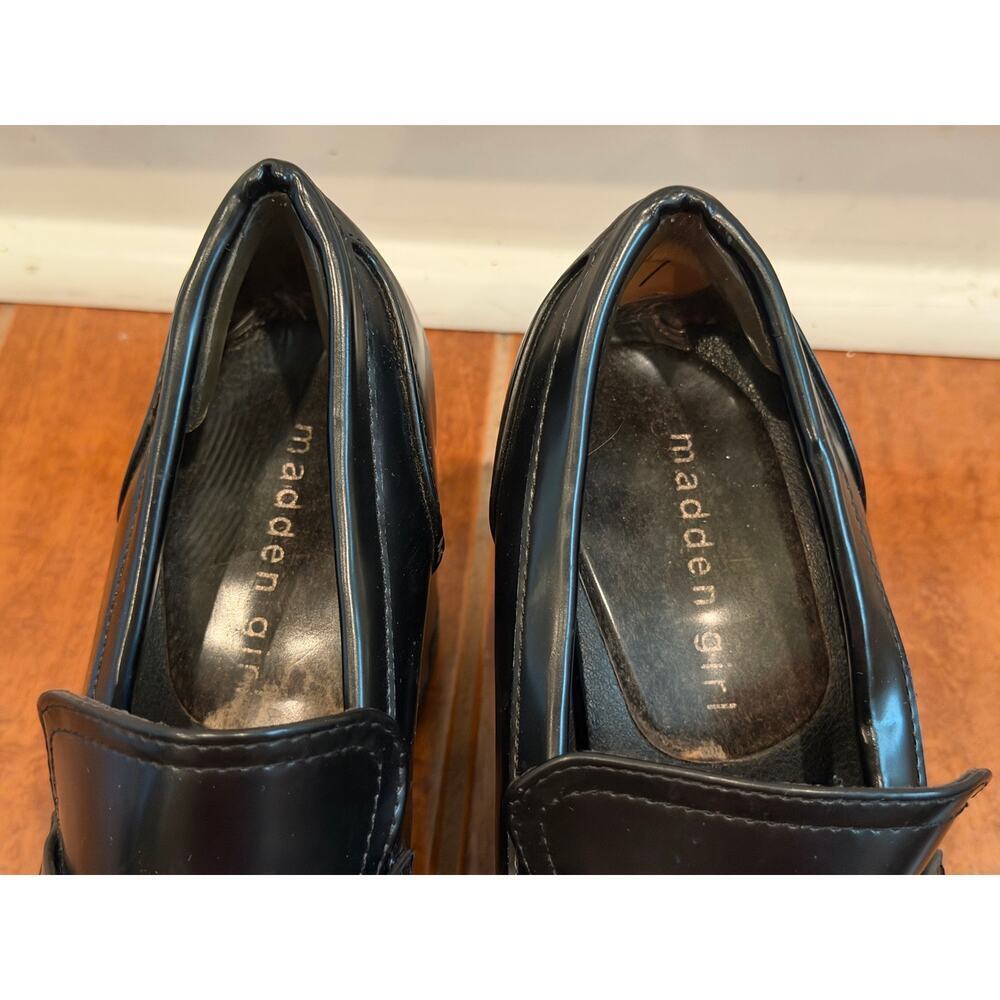 Madden Girl Women's Black Platform Loafer Heels Round Toe Size 7 - Picture 5 of 7